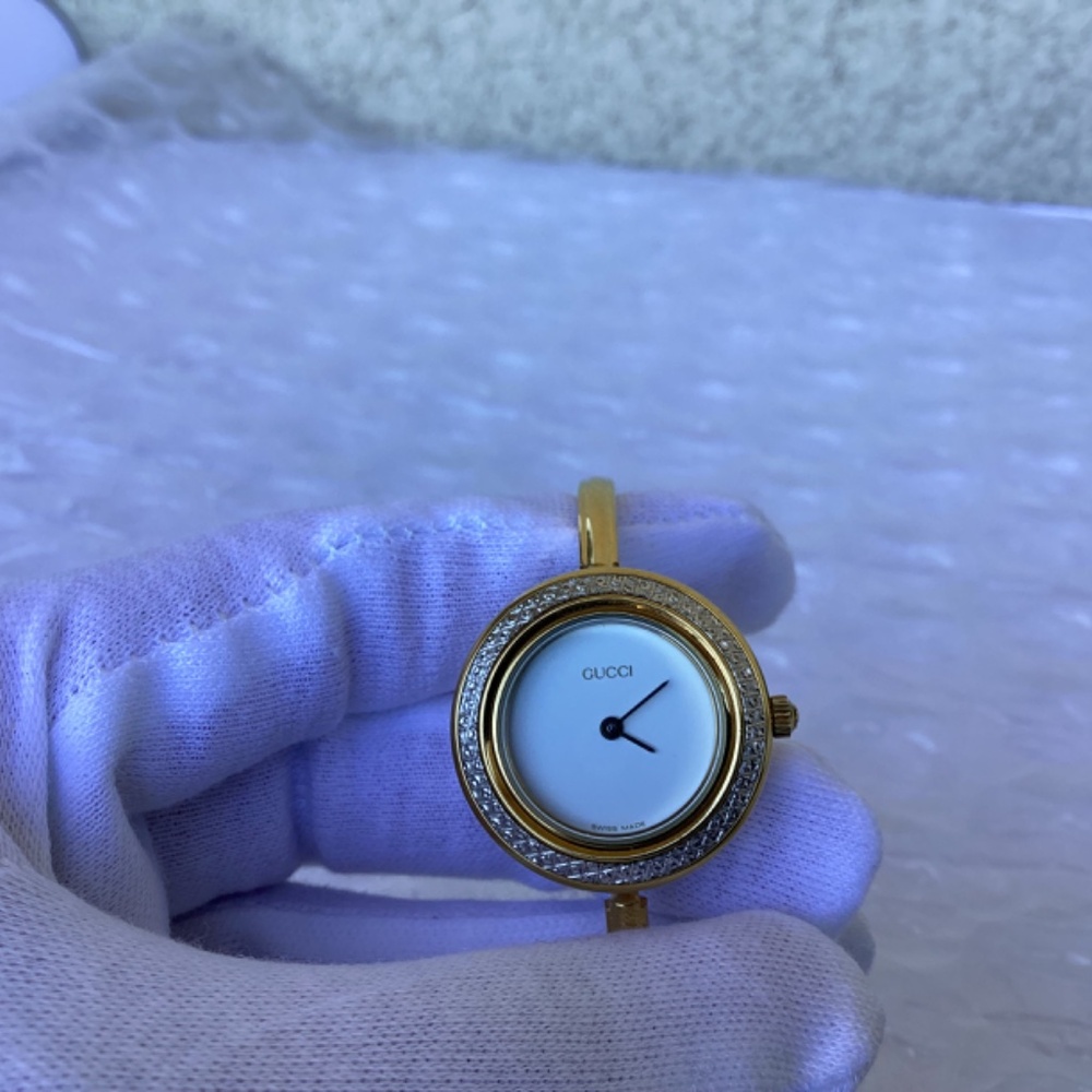 Vintage Gucci 11/12 Interchangeable Bezel Watch Used Preowned Condition - Picture 5 of 8